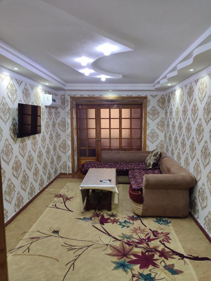 Muharram Homestay In The Neighborhood Of The Registan Square, 家族 ゲストハウス Самарканд Экстерьер фото