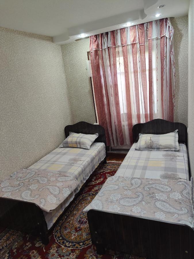 Muharram Homestay In The Neighborhood Of The Registan Square, 家族 ゲストハウス Самарканд Экстерьер фото