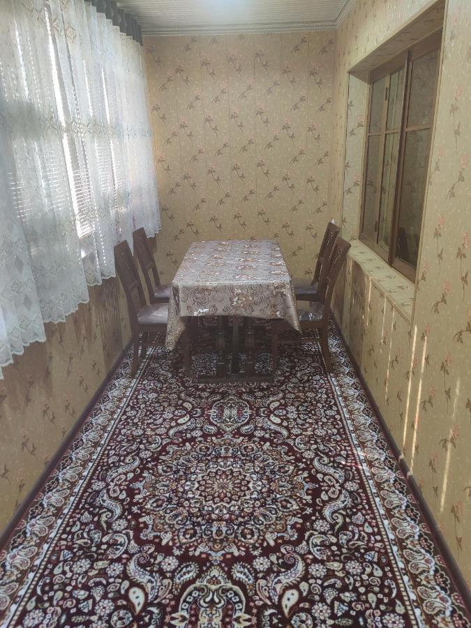 Muharram Homestay In The Neighborhood Of The Registan Square, 家族 ゲストハウス Самарканд Экстерьер фото