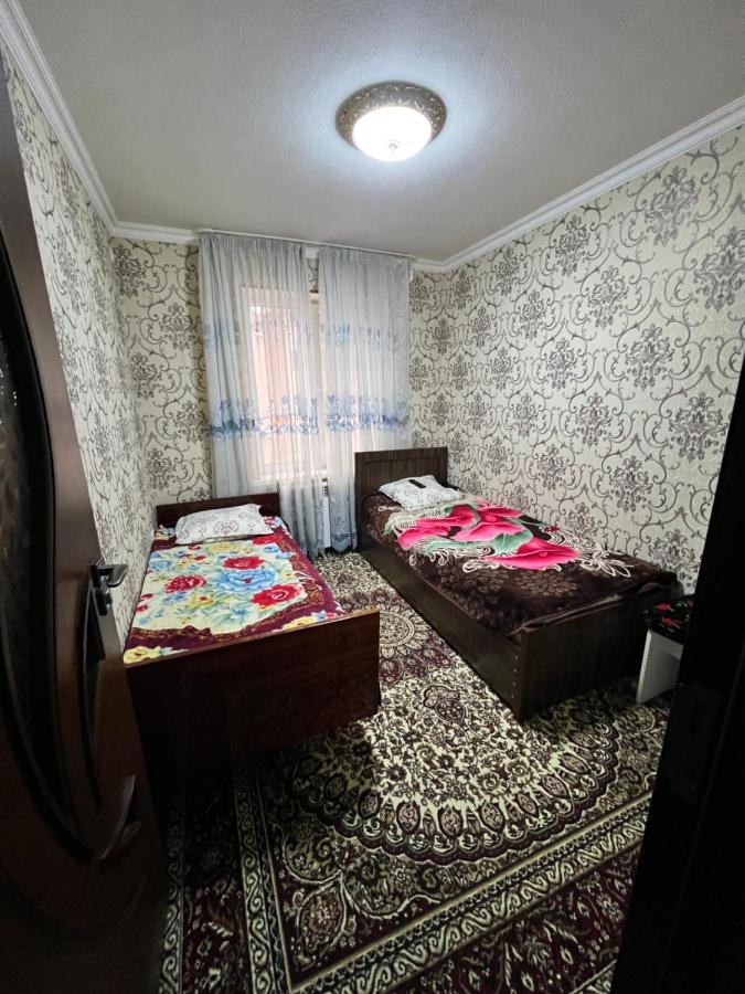 Muharram Homestay In The Neighborhood Of The Registan Square, 家族 ゲストハウス Самарканд Экстерьер фото